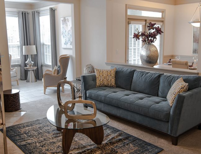 AandA-resurfacing-solutions-apartment2-livingroom